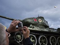 Танк Т-34 периода Великой Отечественной войны на 10-й международной выставке Russia Arms Expo Танк Т-34 периода Великой Отечественной войны на 10-й международной выставке Russia Arms Expo