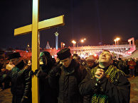 Панихида в память о погибших на Майдане Незалежности в Киеве Панихида в память о погибших на Майдане Незалежности в Киеве