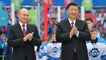 Президент РФ Владимир Путин и председатель КНР Си Цзиньпин Президент РФ Владимир Путин и председатель КНР Си Цзиньпин