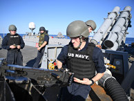 Военнослужащие на ракетном эсминце Porter (DDG 78) 6-го флота США в Средиземном море Военнослужащие на ракетном эсминце Porter (DDG 78) 6-го флота США в Средиземном море
