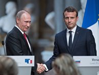 Владимир Путин и Эммануэль Макрон во время совместной пресс-конференции по итогам российско-французских переговоров в Версальском дворце. 29 мая 2017