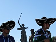 Болельщики перед матчем ЧМ-2018 по футболу между сборными Туниса и Англии Болельщики перед матчем ЧМ-2018 по футболу между сборными Туниса и Англии