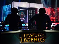 Ведущие финала Континентальной лиги League of Legends в кинотелевизионном комплексе "Главкино" в Московской области Ведущие финала Континентальной лиги League of Legends в кинотелевизионном комплексе "Главкино" в Московской области