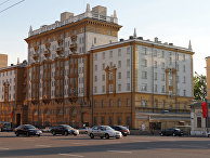 Здание американского посольства в Москве Здание американского посольства в Москве