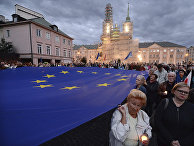 Акция протеста против изменения судебной системы в Варшаве Акция протеста против изменения судебной системы в Варшаве