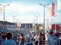 Участники фестиваля Avante! в 2001 году Участники фестиваля Avante! в 2001 году
