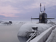 Атомная подводная лодка того же класса, что и "Курск" (К-141). Северный флот ВМФ России Атомная подводная лодка того же класса, что и "Курск" (К-141). Северный флот ВМФ России