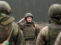 Военнослужащие во время учений оперативно-тактического ракетного комплекса (ОТРК) "Искандер-М" Военнослужащие во время учений оперативно-тактического ракетного комплекса (ОТРК) "Искандер-М"