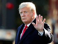 Президент США Дональд Трамп перед отъездом в Висконсин. 24 октября 2018 Президент США Дональд Трамп перед отъездом в Висконсин. 24 октября 2018