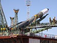 Вывоз ракеты "Союз-У" с грузовым космическим кораблем "Прогресс М-11М" на стартовый комплекс Вывоз ракеты "Союз-У" на стартовый комплекс