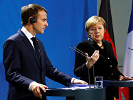 Президент Франции Эммануэль Макрон и канцлер Германии Ангела Меркель Президент Франции Эммануэль Макрон и канцлер Германии Ангела Меркель