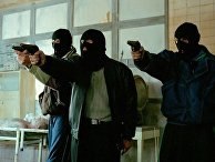 Кадр из фильма «Жмурки» Кадр из фильма «Жмурки»