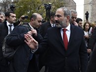 Исполняющий обязанности премьер-министра Армении Никол Пашинян Исполняющий обязанности премьер-министра Армении Никол Пашинян