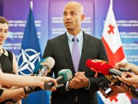 Визит спецпредставителя НАТО Джеймса Аппатурайа в Грузию Визит спецпредставителя НАТО Джеймса Аппатурайа в Грузию