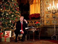 Трамп принимает звонки от детей в Белом доме Трамп принимает звонки от детей в Белом доме