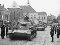Танк Panzer IV на параде, 1938 г. Танк Panzer IV на параде, 1938 г.