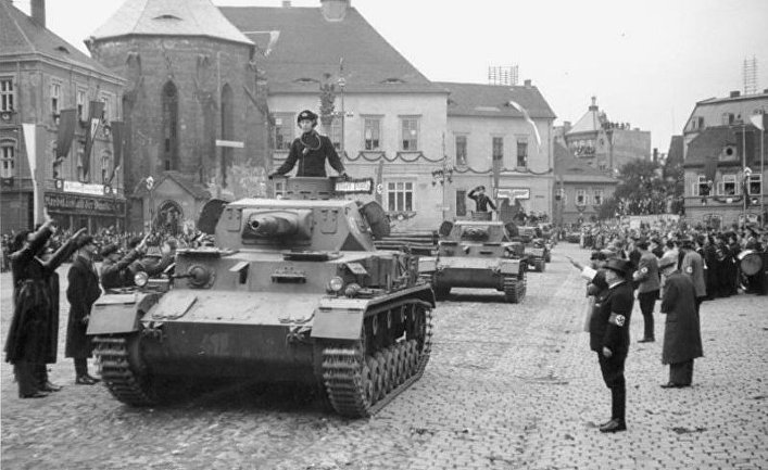 Танк Panzer IV на параде, 1938 г.