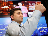 Кандидат в президенты Украины актер Владимир Зеленский в своем избирательном штабе в Киеве Кандидат в президенты Украины актер Владимир Зеленский в своем избирательном штабе в Киеве