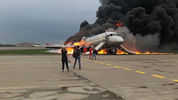 Пожар на борту самолета в Шереметьево