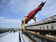 Строительство железнодорожной части Крымского моста Строительство железнодорожной части Крымского моста