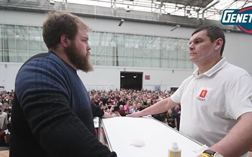Чемпионаты по пощечинам – новое развлечение в России Чемпионаты по пощечинам – новое развлечение в России