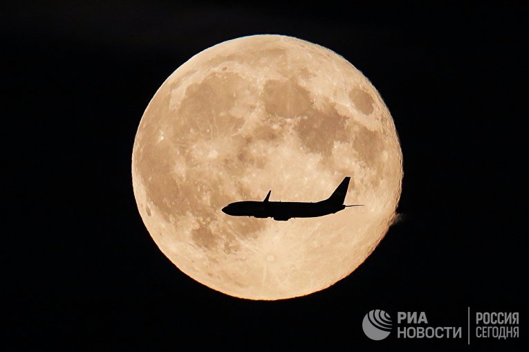 Полнолуние Полнолуние