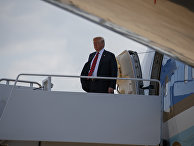 Президент США Дональд Трамп перед вылетом на саммит G7 в Квебеке, Канада. 8 июня 2018 Президент США Дональд Трамп перед вылетом на саммит G7 в Квебеке, Канада. 8 июня 2018