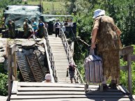 У КПВВ "Станица Луганская" состоялся первый этап отвода украинских подразделений У КПВВ "Станица Луганская" состоялся первый этап отвода украинских подразделений
