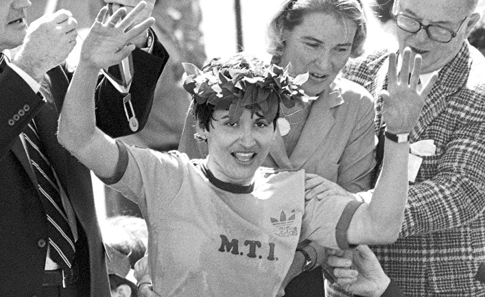 21 апреля 1980. Рози Руис выигрывает Бостонский марафон