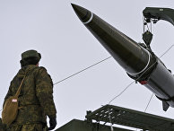 Пуск баллистической ракеты ОТРК "Искандер-М" на полигоне Капустин Яр Пуск баллистической ракеты ОТРК "Искандер-М" на полигоне Капустин Яр