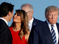 Мелания Трамп, Джастин Трюдо и Дональд Трамп на саммите G7 в Биаррице, Франция Мелания Трамп, Джастин Трюдо и Дональд Трамп на саммите G7 в Биаррице, Франция