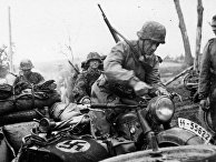 Солдаты Ваффен-СС в России, 1941 год Солдаты Ваффен-СС в России, 1941 год