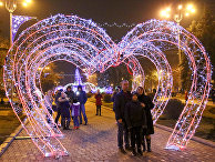 Новогоднее укрешение города в Донецке Новогоднее укрешение города в Донецке