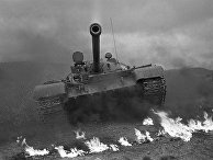 Средний танк Т-55, первый в мире серийный танк, оборудованный автоматической системой противоатомной защиты Средний танк Т-55, первый в мире серийный танк, оборудованный автоматической системой противоатомной защиты