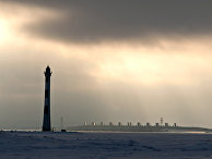 Вид на комплекс защитных сооружений (дамбу) Санкт-Петербурга Вид на комплекс защитных сооружений (дамбу) Санкт-Петербурга