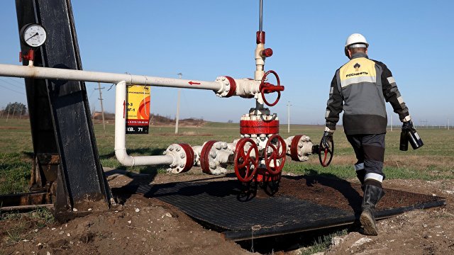Al-Eqtisadiya (Саудовская Аравия): Россия готова сократить добычу на 1,6 миллиона баррелей в сутки, а стоимость американской нефти марки WTI подскочила на 11%