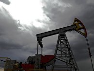Работа нефтяных станков - качалок Работа нефтяных станков - качалок