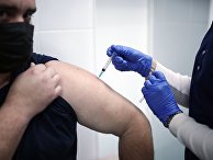 Вакцинация жителей Симферополя от коронавируса Вакцинация жителей Симферополя от коронавируса