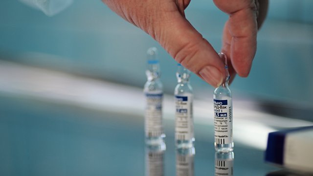 Yahoo News Japan (Япония): китайская вакцина очки теряет, а «второсортная» российская — набирает