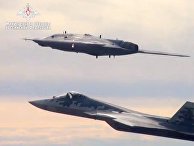 Новейший ударный беспилотник "Охотник" совершил первый совместный полет с Су-57 Новейший ударный беспилотник "Охотник" совершил первый совместный полет с Су-57
