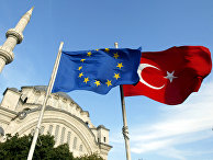 Флаги Турции и ЕС в Стамбуле Флаги Турции и ЕС в Стамбуле