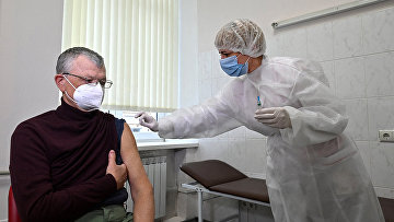 Вакцинация вакциной Covishield в Киеве, Украина