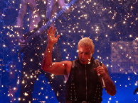 Тилль Линдеманн на концерте Rammstein Тилль Линдеманн на концерте Rammstein