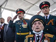 Ветеран ВОВ и военнослужащие на праздновании Дня Победы в Иерусалиме Ветеран ВОВ и военнослужащие на праздновании Дня Победы в Иерусалиме