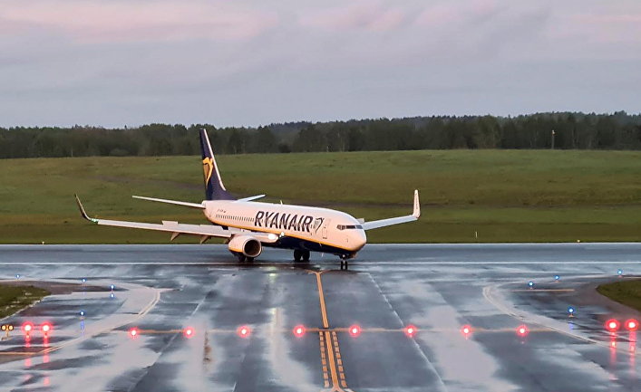 Самолет Ryanair на борту которого находился оппозиционер Роман Пратасевич