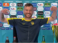 Yarmolenko LOVES Coca-Cola AND Heineken! Yarmolenko LOVES Coca-Cola AND Heineken!