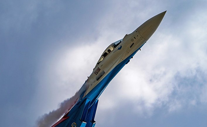 Российский Су-35 против Еврофайтера: кто погибнет в перестрелке? (The National Interest, США)