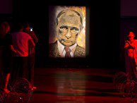 Портрет Владимира Путина в художественной галерее в Киеве Портрет Владимира Путина в художественной галерее в Киеве