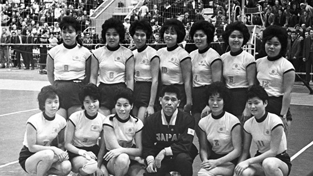 «Восточные ведьмы»: невероятная история японских волейболисток, героинь ОИ в Токио в 1964 году (Le Figaro, Франция)