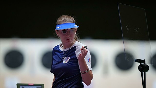 The Sun (Великобритания): российскую олимпийскую чемпионку «знатоки» учат «правильно держать пистолет»